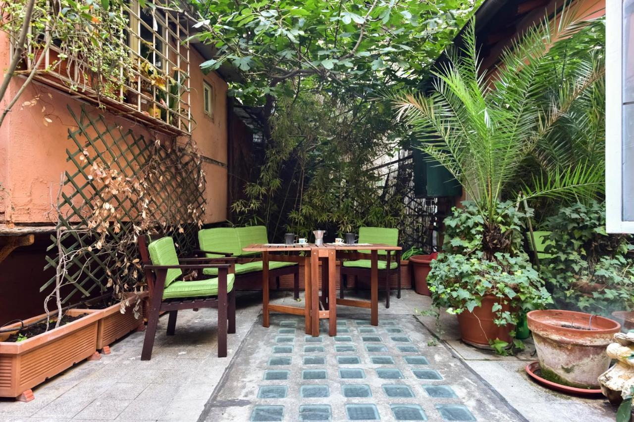 Апартаменти Monti Secret Garden Рим Екстер'єр фото